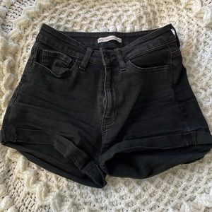 Black size 7 shorts